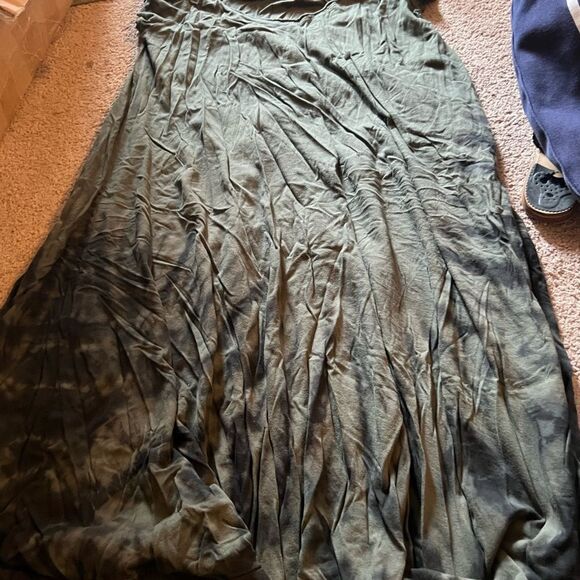 We the free to the max xs green & black maxi dress - Picture 8 of 12